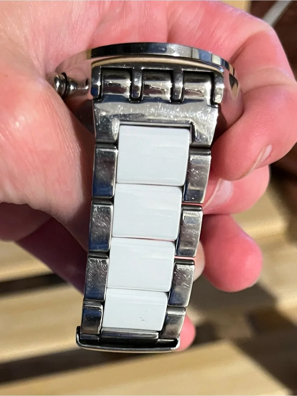 Swatch White and Silver Women's Bracelet Watch